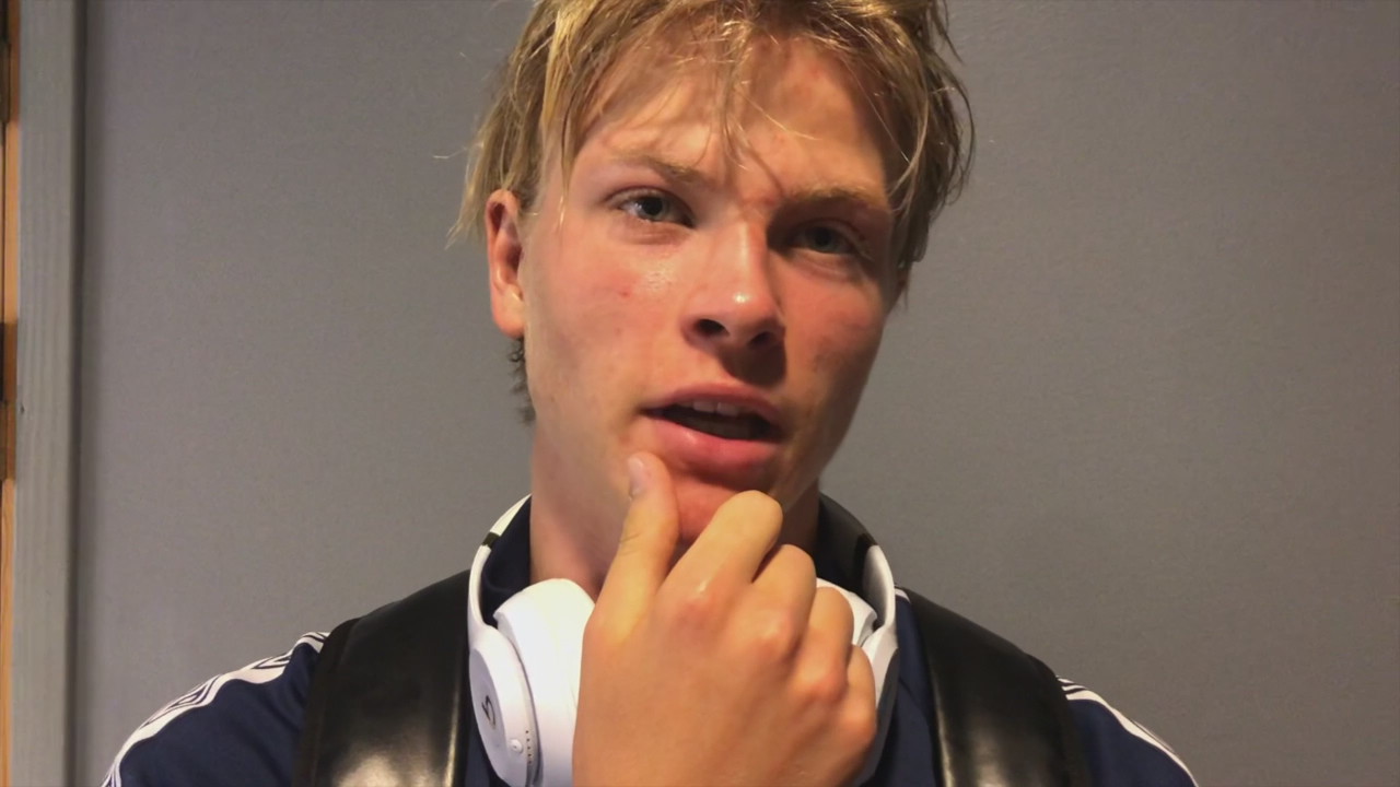 - Det blir tøft når vi gir bort så store sjanser